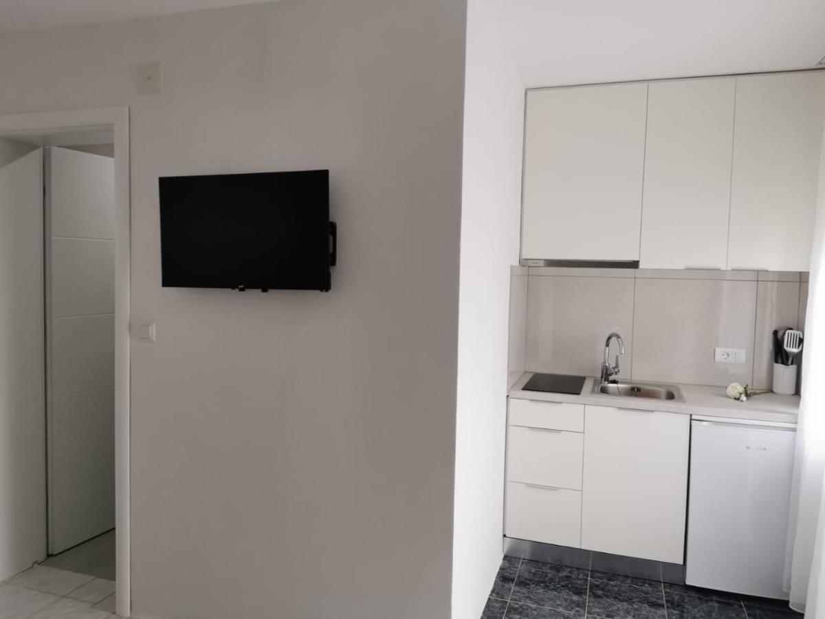 Apartment Ivo Kaurinovic Zaton (Zadar) Exterior foto